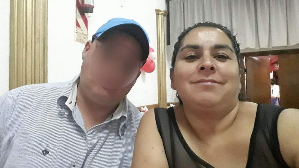 La mujer pelea por su vida en el hospital Posadas.