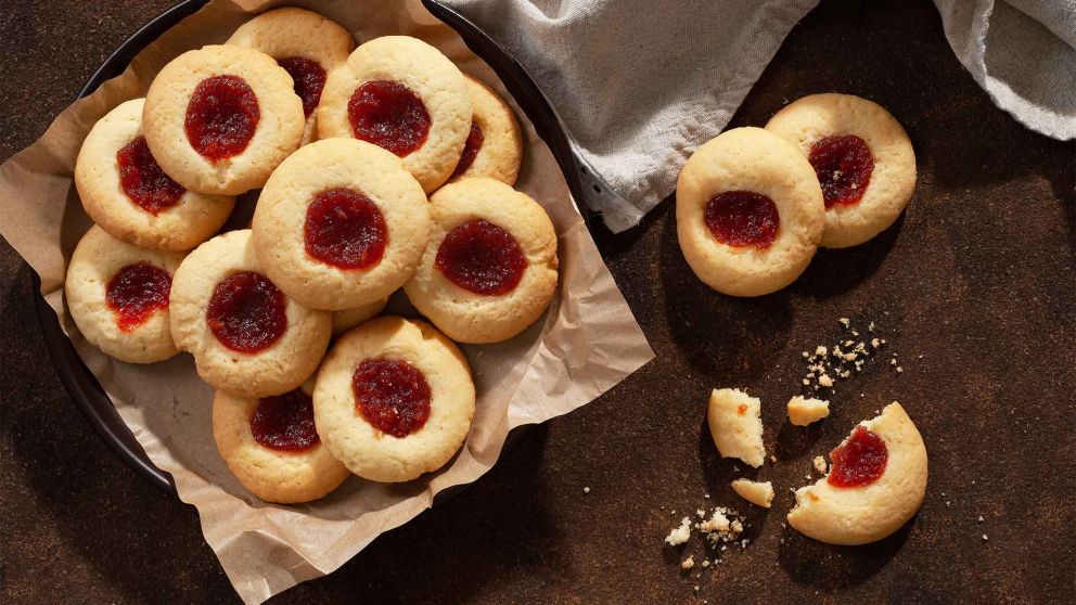 Receta fácil para hacer pepas de membrillo, como las de panadería.